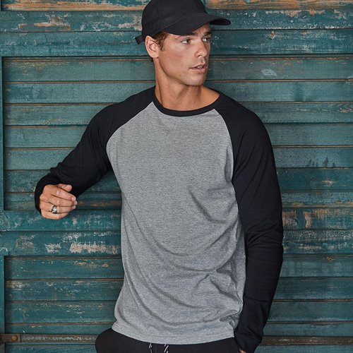 T-shirt baseball
